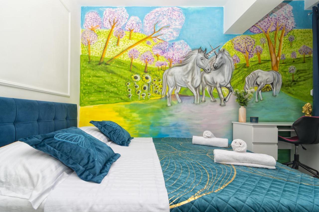 Apartment Anachi Split Bagian luar foto