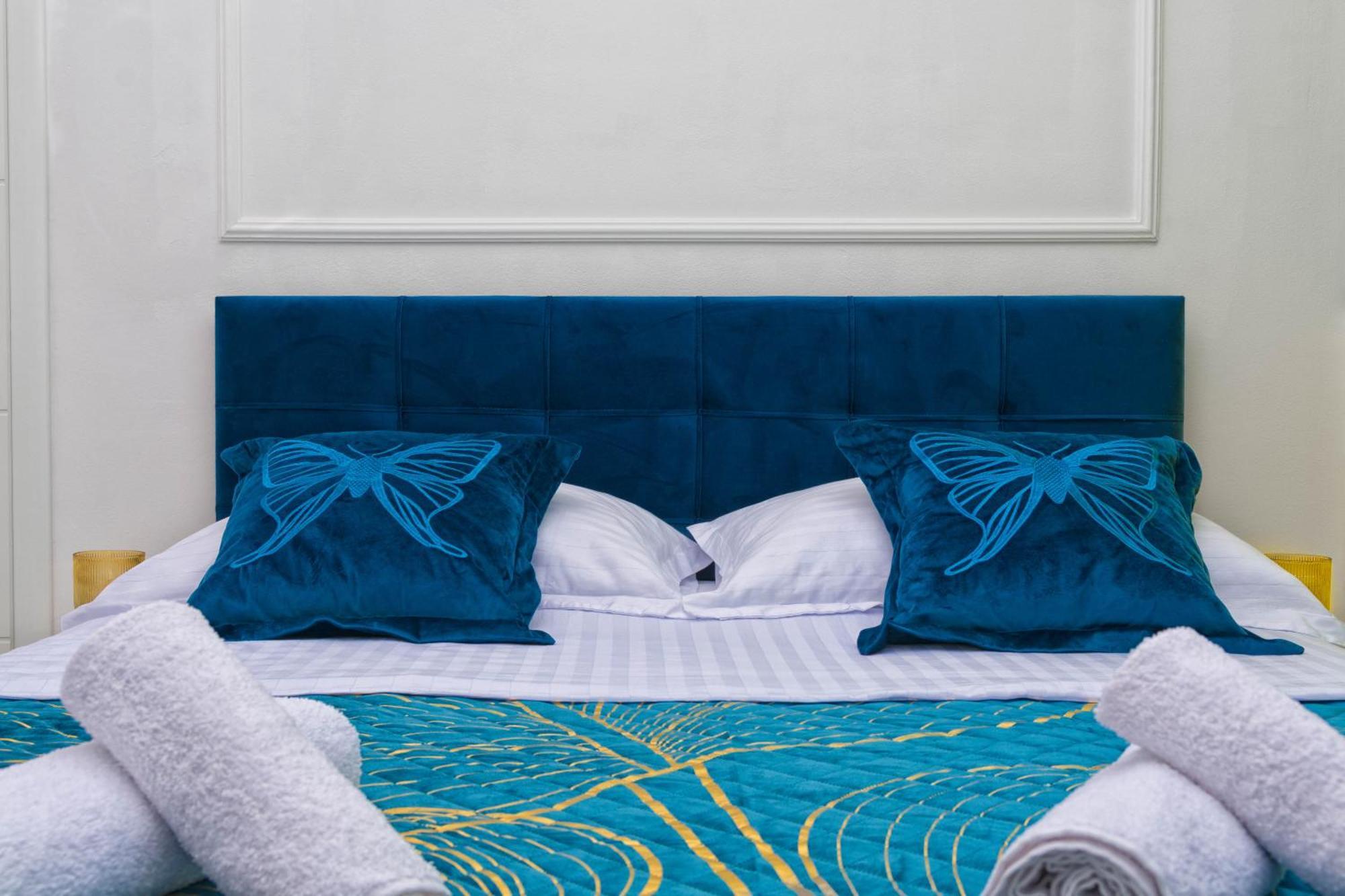 Apartment Anachi Split Bagian luar foto